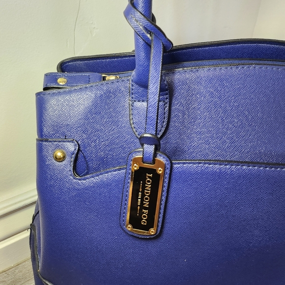 London Fog Shoulder Bag - Picture 2 of 10